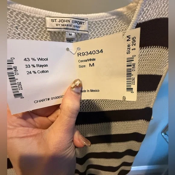 NWT St John Brown/Cream Vneck Striped Sleeveless Sweater Top Size Medium $295
